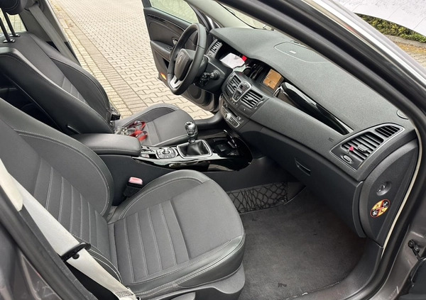 Renault Laguna cena 25900 przebieg: 178231, rok produkcji 2011 z Wolbrom małe 667